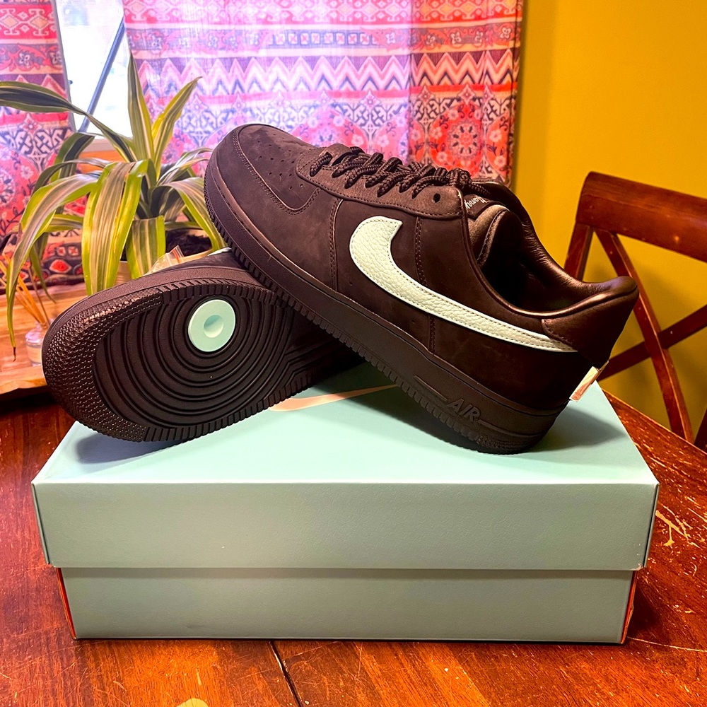 Nike Tiffany Air Force 1 NEW limited edition